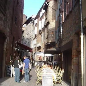 appartement-touristique-proche-de-la-cathdrale.midi-pyreneeshotels.com/
