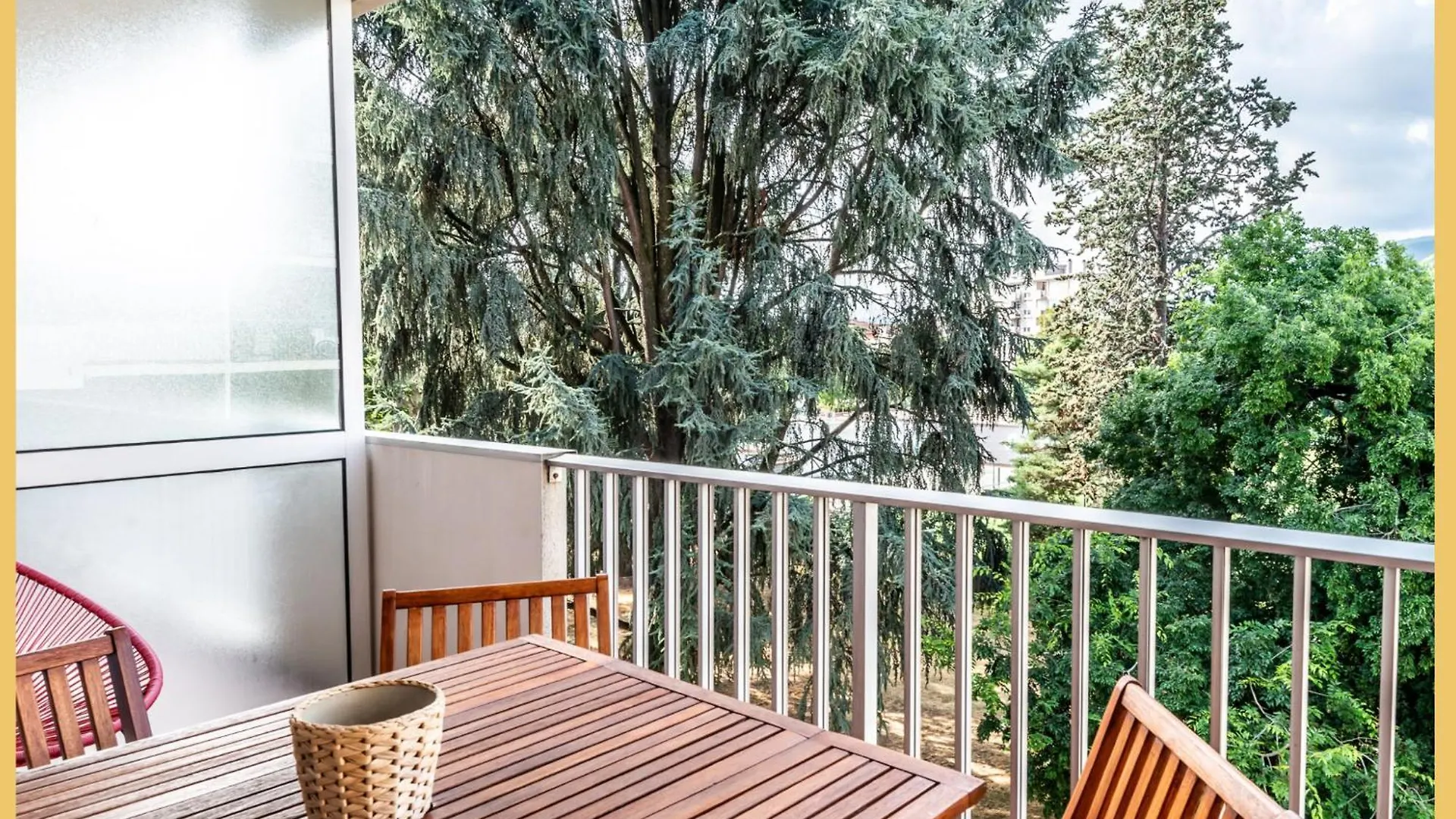 Chez Lisa I T3 I Annemasse Apartment